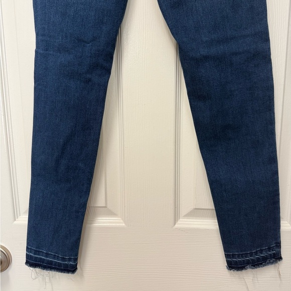 Aeropostale Women’s Blue Skinny Distressed Jegging Jeans Size 2 - Picture 6 of 12